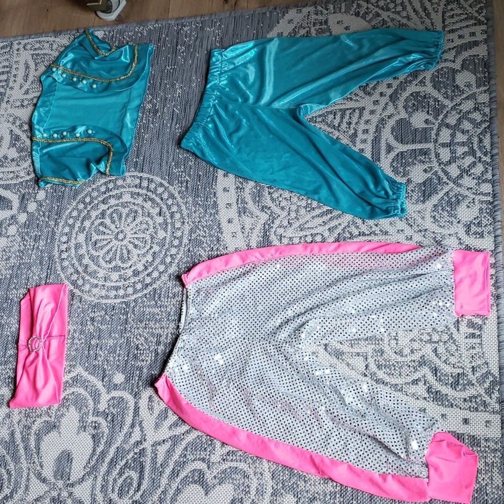 🤩Girls costume bundle